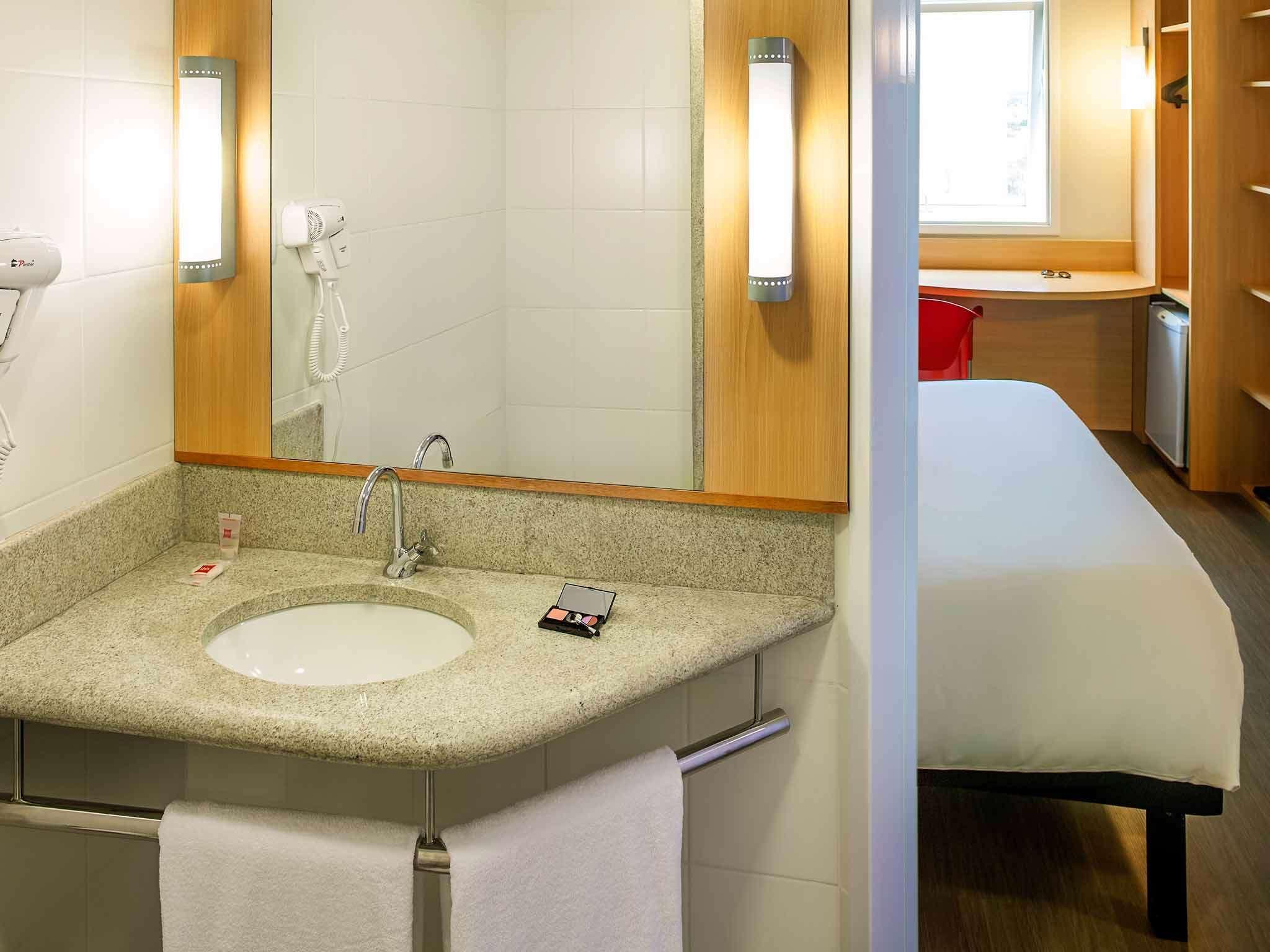 Hotel ibis Imperatriz Esterno foto